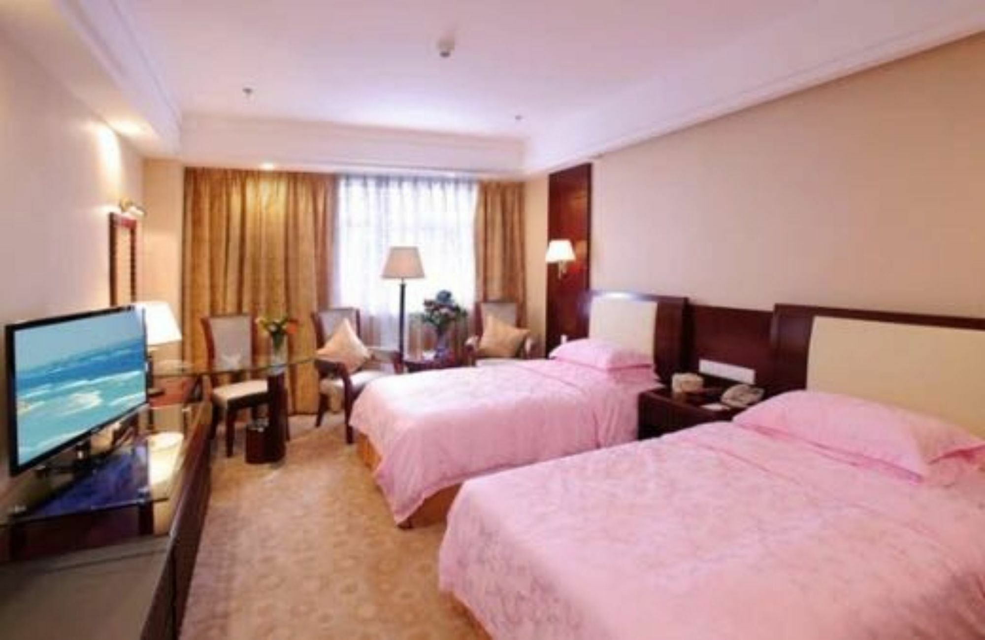 Urumqi Mingyuan New Times Hotel Buitenkant foto